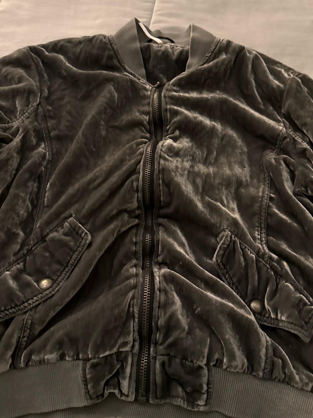 Free People crushed velvet bomber jacket gray oversized zip - Picture 3 of 4